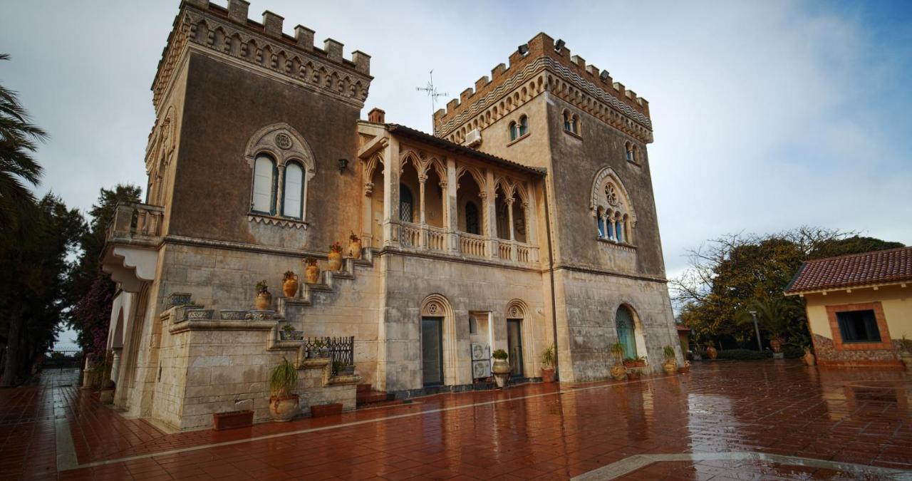 Castello D'Urso Somma B&B Κατάνια Εξωτερικό φωτογραφία